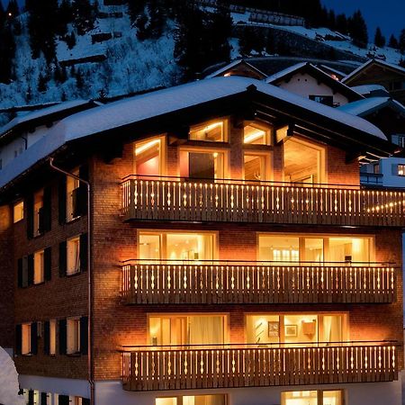 Haus Burgi - Angelika Walch Lägenhet Stuben am Arlberg Exteriör bild