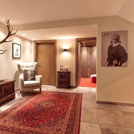 Haus Burgi - Angelika Walch Lägenhet Stuben am Arlberg Exteriör bild