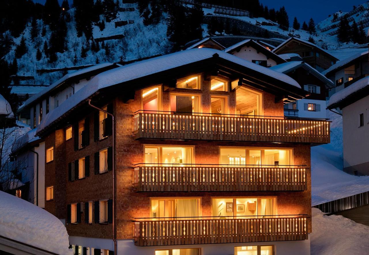 Haus Burgi - Angelika Walch Lägenhet Stuben am Arlberg Exteriör bild
