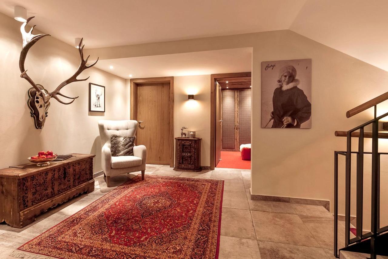 Haus Burgi - Angelika Walch Lägenhet Stuben am Arlberg Exteriör bild